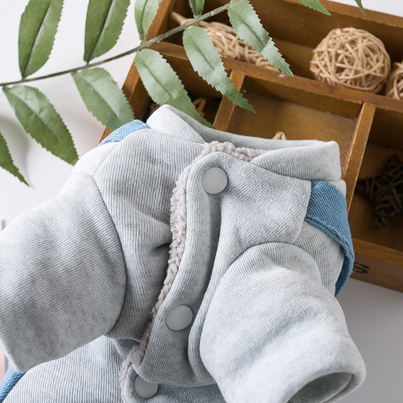 Najnovšie teplé bavlnené overaly pre psov pre malé a stredné šteniatka, jesenné a zimné oblečenie pre psov, štyri nohy