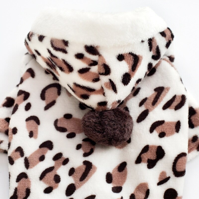 Nové oblečenie pre domáce zvieratá s koralovým zamatom, kabáty pre psov, oblečenie s leopardím zamatom, oblečenie pre malých psíkov s plyšovým efektom na jeseň a v zime