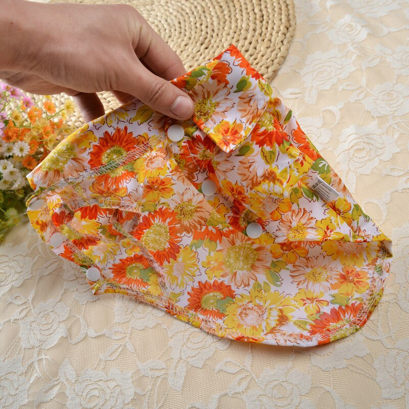 Havajų stiliaus drabužiai naminiams gyvūnėliams Vasariniai naminių gyvūnėlių marškinėliai madingi šunų drabužiai kačių marškinėliai naminių gyvūnėlių reikmenys INS Cool Chihuahua Ropa Perro Mopsas 2022 m.