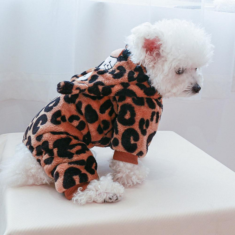 Stiilne koerakass Neljajalgsed kapuutsiga riided Polüesterriided lemmikloomadele Kutsikatele Koertele Talvised neljajalgsed riided õues