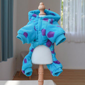 Hoia soojas Polüestrist imearmas dinosauruse neljajalgne lemmikloomakombinesoon õues