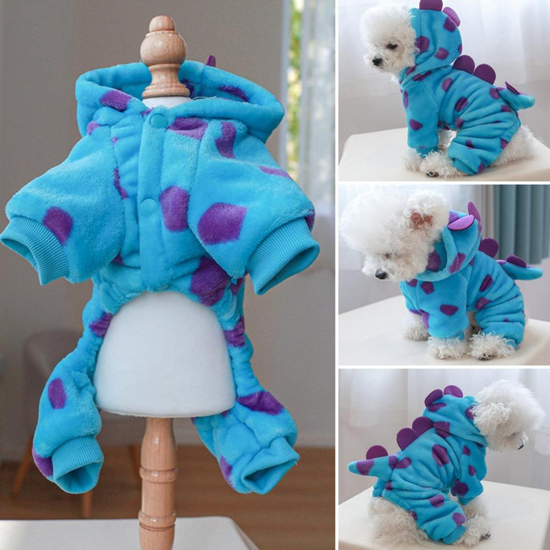 Hoia soojas Polüestrist imearmas dinosauruse neljajalgne lemmikloomakombinesoon õues