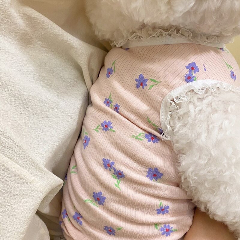 Розова дантелена пижама за кученца Лятна жилетка за домашни любимци Тънък пуловер с шнауцер Тениска с цветя Теди Популярни дрехи за кучета Аксесоари за кучета