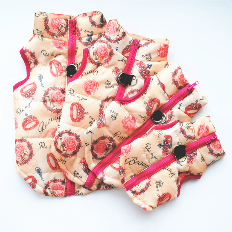 Uued soojad lemmikloomariided koerte riided koerale jakk jakk Talvekutsika lemmikloomariided koertele Vesti kostüüm Chihuahua Yorkshire