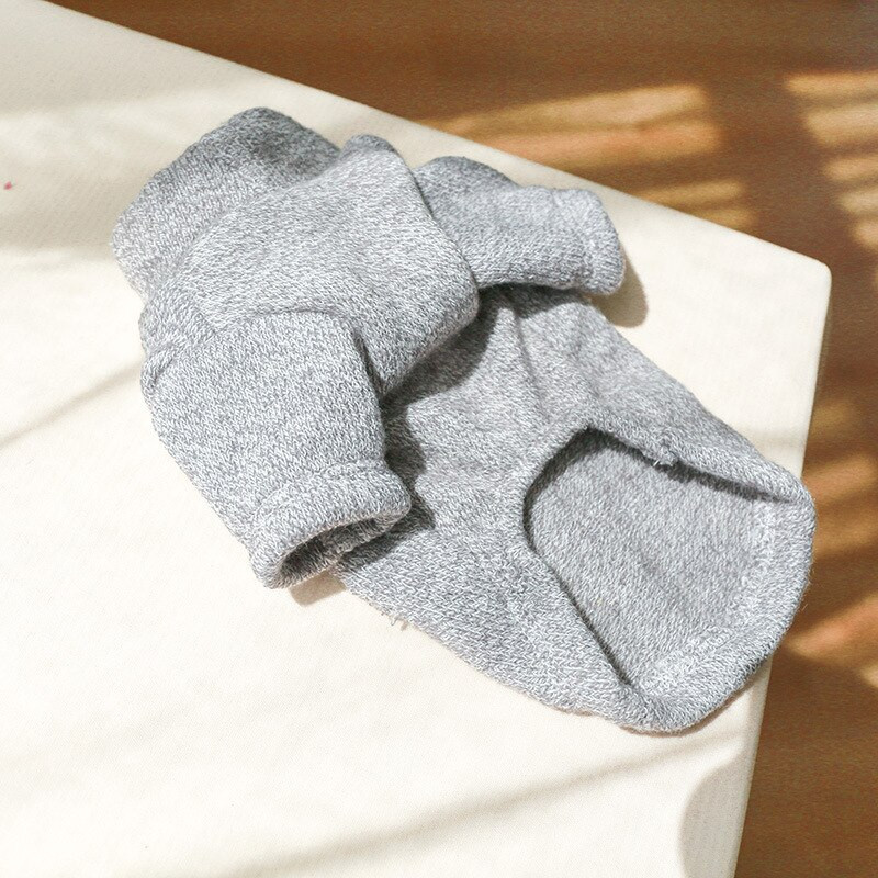 Vesty pre domáce zvieratá na jeseň a zimu, pohodlné domáce oblečenie pre psov, fleecovo podšité teplé tričko s kvetinovým vzorom a usmievavou tvárou pre psov