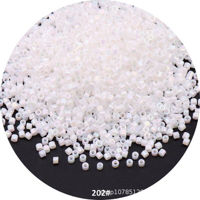 1680 gab Japānas metāla delikateses krelles 11/0 vienotas japāņu stikla sēklu krelles, kas paredzētas DIY rotaslietu izgatavošanai sieviešu apģērbu amatniecības piederumi