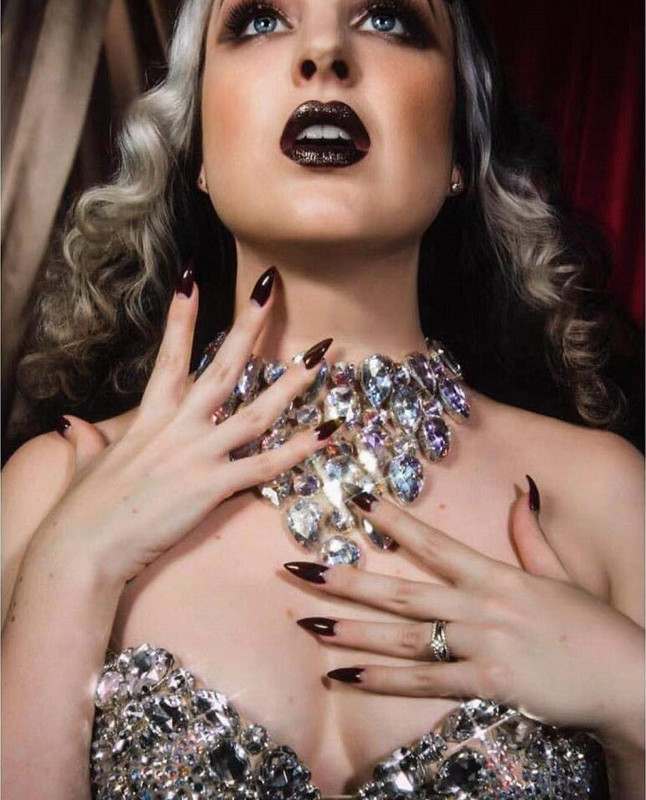 Kõik suurused 25-värviline Rivoli ümmargune õmblusklaasi kivi õmmelda kristallist strassi Kuld küünis Montees käsitöö peakatte riided kingad