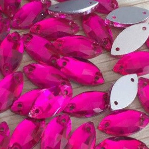 Minden méret Üvegkristály strasszra varrt lapos hátú formák színes lószem Varrható strassz ruhákhoz Esküvői ruha