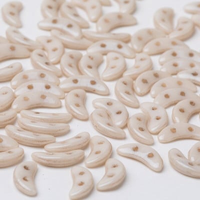 Taidian české sklenené korálky v tvare polmesiaca tyrkysovej farby, DIY korálkové šperky vo viktoriánskom štýle 3x10MM 3/5gramov/vrecko