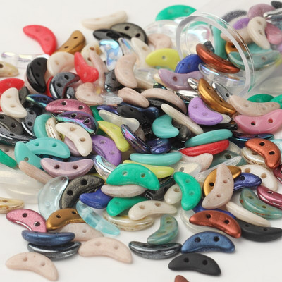 Taidian české sklenené korálky v tvare polmesiaca tyrkysovej farby, DIY korálkové šperky vo viktoriánskom štýle 3x10MM 3/5gramov/vrecko