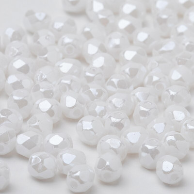 Taidian Čekijos ugniai poliruoti stiklo karoliukai jujubes formos rankų darbo amatų dovana, nacionalinis stilius 4mm 3/5 gramai / maišelis