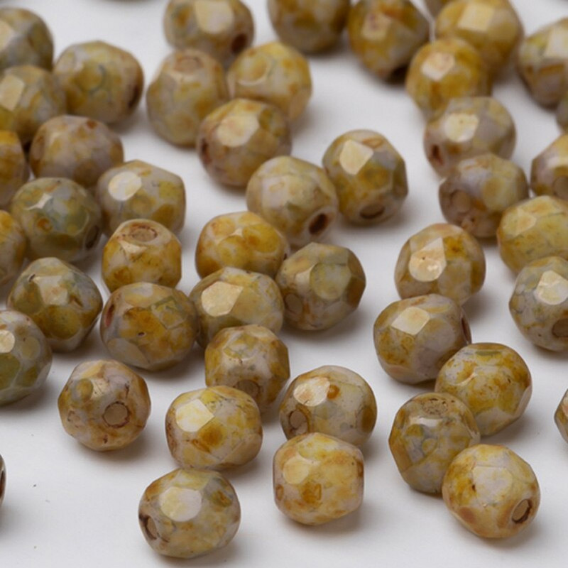 Taidian Čekijos ugniai poliruoti stiklo karoliukai jujubes formos rankų darbo amatų dovana, nacionalinis stilius 4mm 3/5 gramai / maišelis