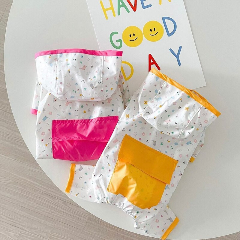 Štvornohý nepremokavý odev, šteňací pršiplášť, plyšový medvedík, roztomilý daždivý deň, artefakt, pončo, oblečenie, štyri ročné obdobia, univerzálny