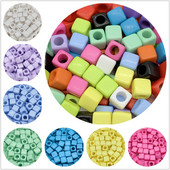 50 bucăți 7x7mm mărgele distanțiere acrilice în formă pătrată pentru realizarea de bijuterii, colier de brățări lucrate manual