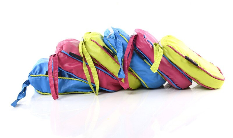 Koera vihmamantel Lemmiklooma jope Kutsika õues riided Veekindel kapuutsiga vihmamantel