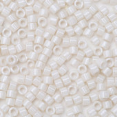 Taidian Miyuki Delica helmed 11/0 valget värvi Super Mix Beadwork tarnija 3 grammi / partii umbes 600 tükki 1,6x1,3 mm