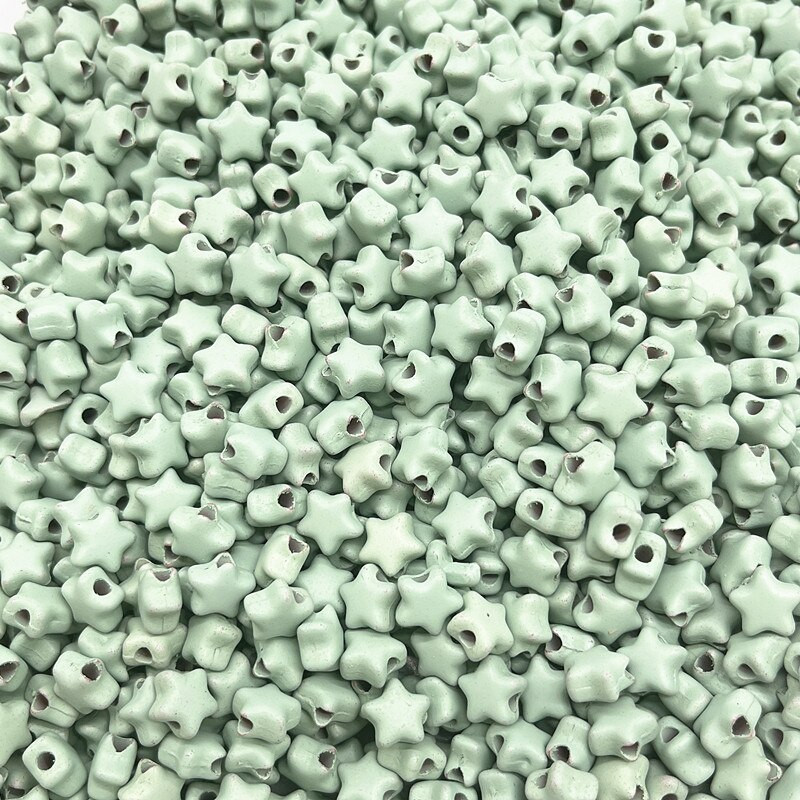 НОВИ 50 бр. 10 мм матова петолъчна звезда, акрилни разхлабени дистанционни мъниста за изработка на бижута Направи си сам ръчно изработени аксесоари