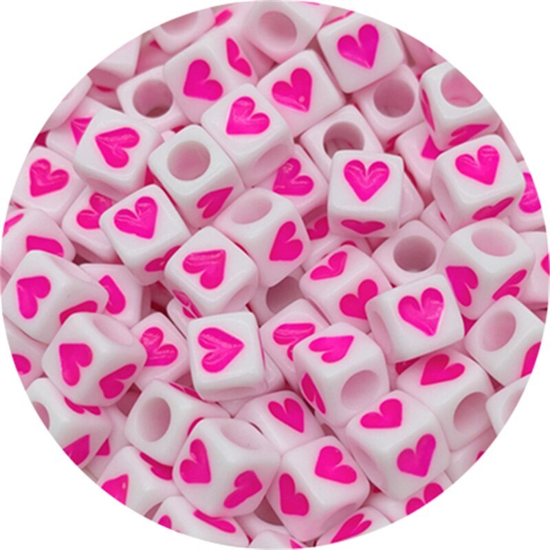 100 ks 6x6 mm štvorcové akrylové korálky so srdcovým vzorom, dištančné korálky na výrobu šperkov, ručne vyrobený náramok a náhrdelník.