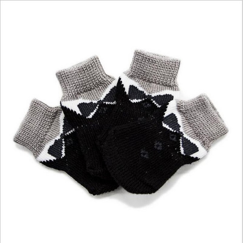 4 tk. Soojad kutsikate koerajalatsid Pehmed akrüülist lemmikloomade kudumid Sokid Armsad Multikad Libisemisvastased Sokid Väikestele Koertele Lemmikloomatooted S/M/L/XL