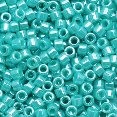 Japonské korálky Taidian Miyuki Delica 11/0 3gram Picasso korálky 1,3*1,6 mm v množstve na párty šaty, približne 600 kusov