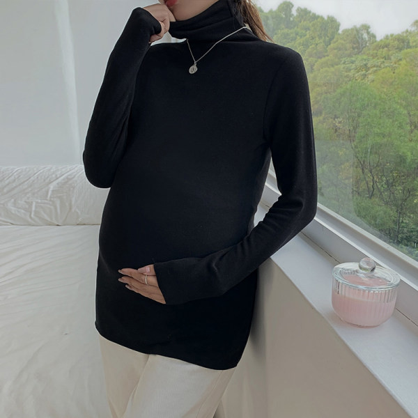 Elastická tehotenská blúzka s dlhými rukávmi a golierom