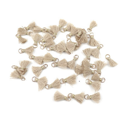 50 ks 1 cm bavlnená niť mini strapcový prívesok DIY remeselné materiály šperky náušnice ozdoby závesný prsteň malý strapcový lem