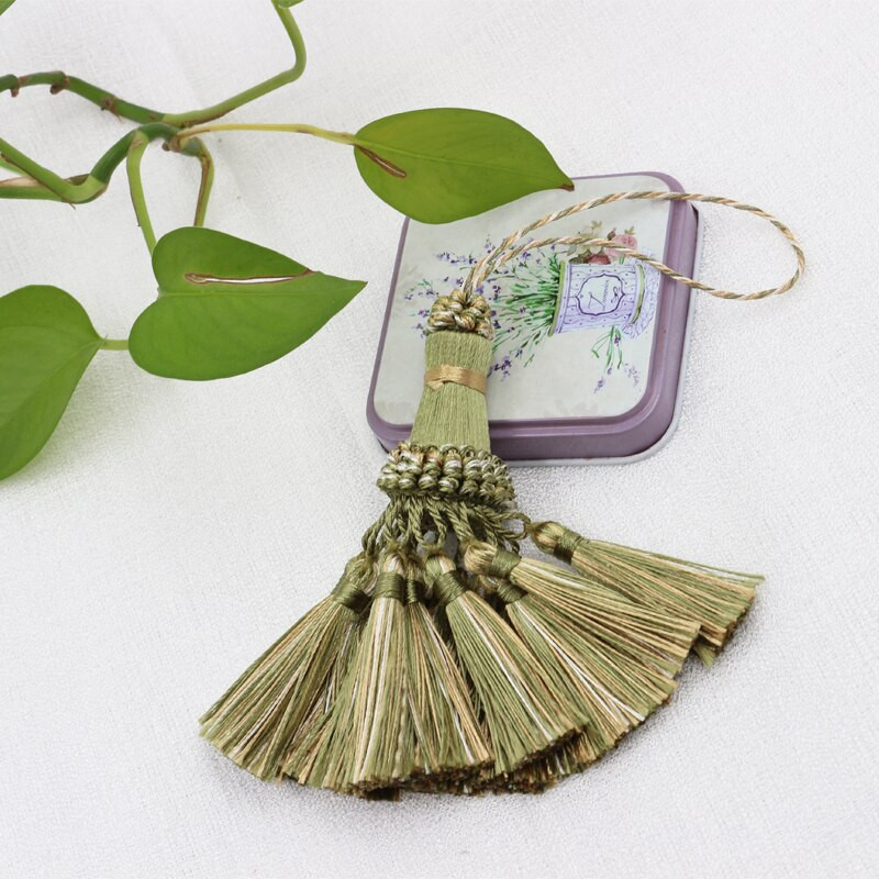 1 db Arany Bojt Lógó Dekoráció Kézműves Selyem Rojtos Bojt Kulcstartó Ecset Barkács dekor táskákhoz Ajtók Függöny Könyvjelzők Kulcsok