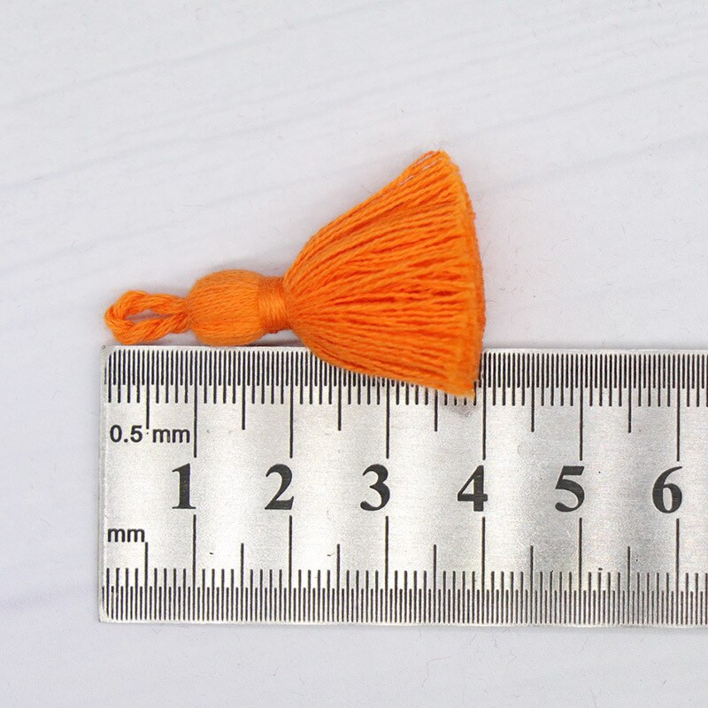 10 tk Mini käsitöö tutid 3 cm narmad tutid ripats kõrvarõngaste ehete valmistamiseks Võtmekardinate narmastega käsitöö tarvikud