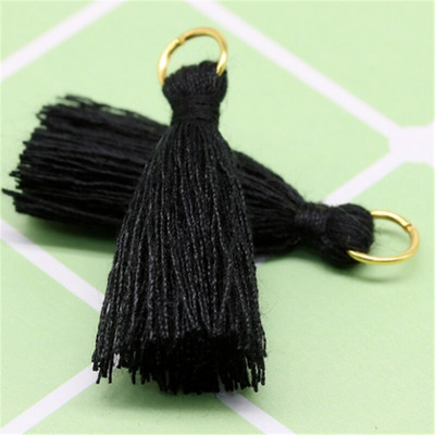 Viacfarebné 100 ks 3 cm strapce bavlnené prívesky prívesky strapce DIY dekorácia