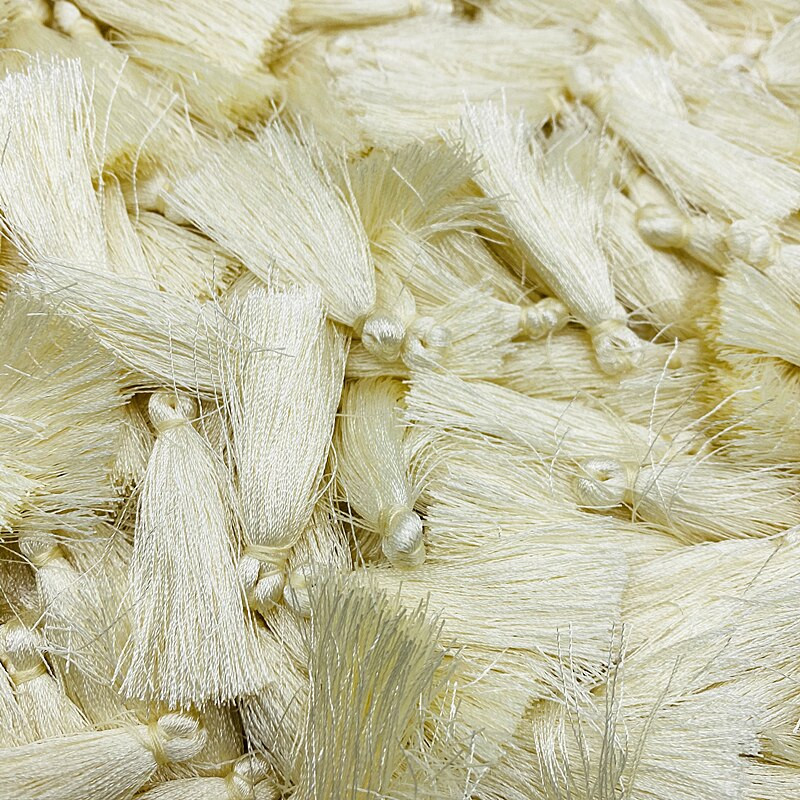 20 ks/sada polyesterových strapcov, strapcov, šijacích záclon, doplnkov na kľúče, prívesku na mobil, strapcov na výrobu šperkov