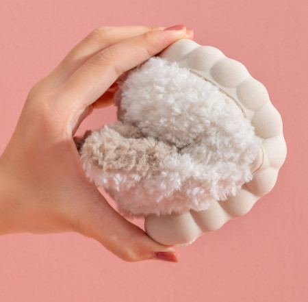 Detské papuče pre dievčatá s 3D prvkom