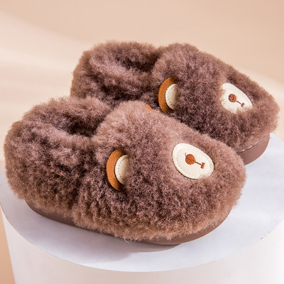 Papuci eleganti pentru fete cu element 3D