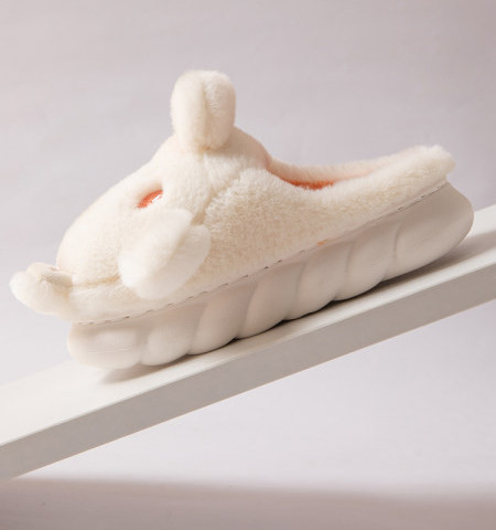 Žieminės šlepetės mergaitėms su 3D elementu