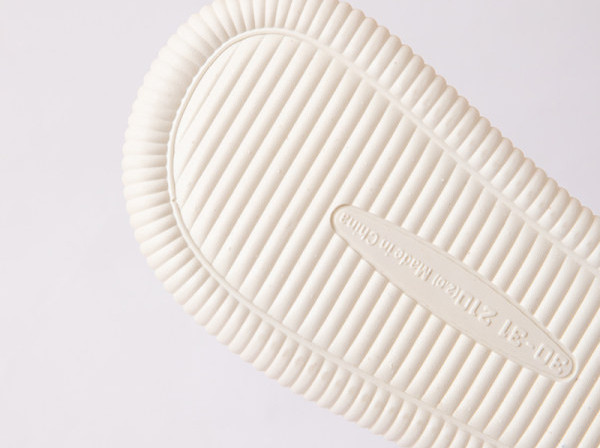 Ležérne papuče pre dievčatá s teplou podšívkou a nápisom