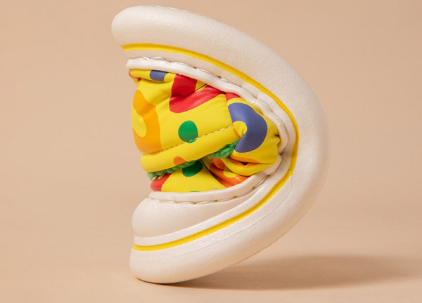 Нов модел пантофи за момичета с топла подплата и надпис