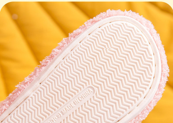 Plyšové papučky pre dievčatá s 3D prvkom