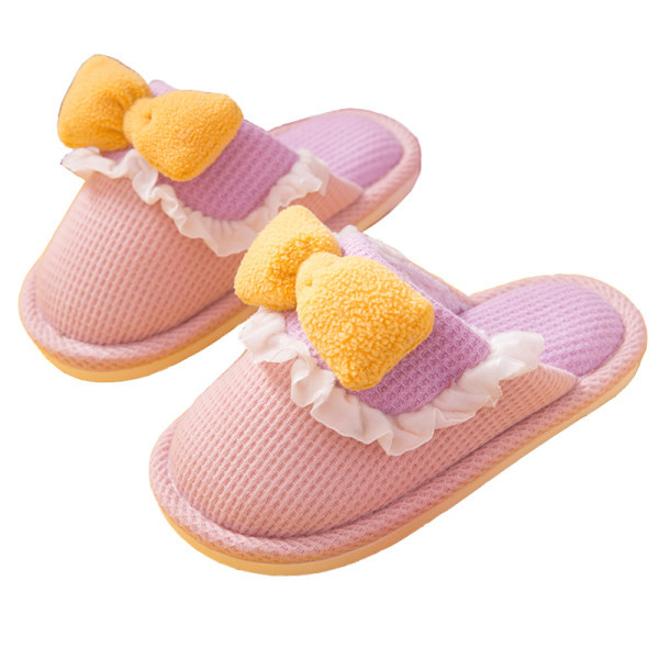 Tüdrukute vabaaja tasase talla sussid