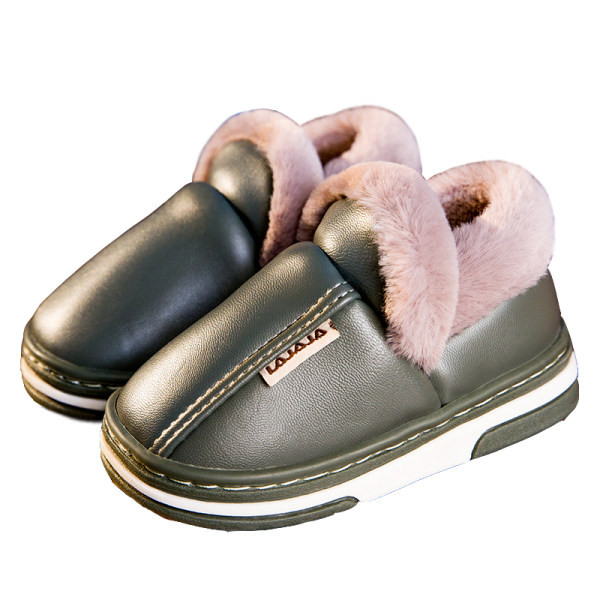 Öko-nahast sisemise kohevusega laste sussid