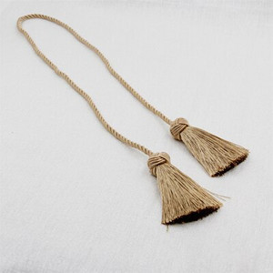 1 tk Käsitsi valmistatud kuduvad tutid Kardinate sidemed Hõbedased seljaga kardinatarvikud Köis Pandlaga Kardinad Hoidja Rihma nööri tarvik