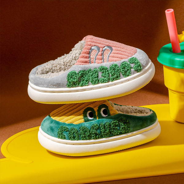 Papuci pentru copii - pentru fete