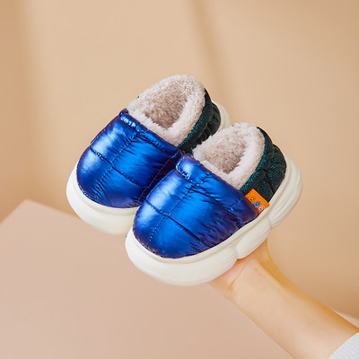 Štýlové papuče pre dievčatá niekoľko modelov s teplou podšívkou