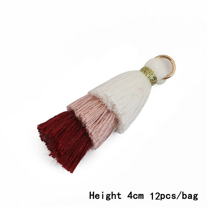 Viimased 3 kihti polüester-puuvillast tutid, amuletid mobiiltelefoni kardinate jaoks. Kodukaunistused isetegemise leiud seljakoti kaunistamiseks