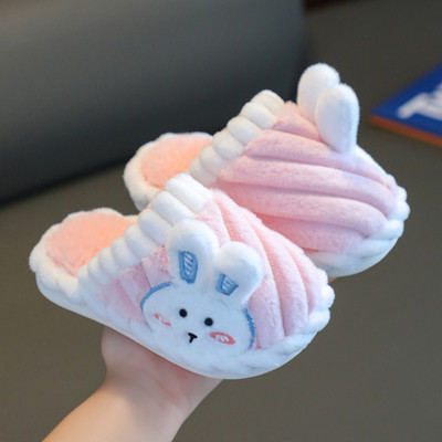 Dječje kućne papuče s printom i ravnim potplatom za djevojčice