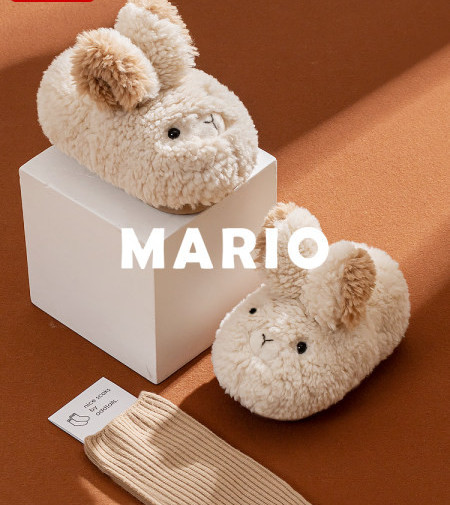 Aplikatsiooniga vabaaja kingad tüdrukutele