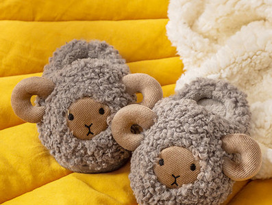 Papuci de iarna pentru fete cu talpa plata