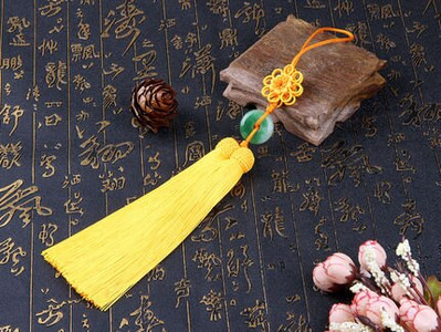 Prívesok do auta s dvojitým strapcom, šperky, doplnky, závesný strapec, ľadový hodváb, závesný nefritový strapec, dekorácia miestnosti, závesný hrot.