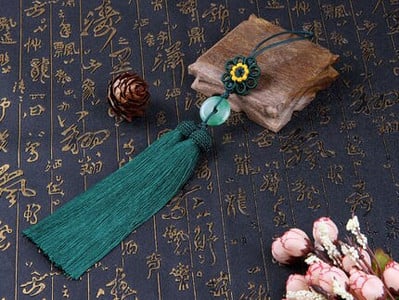 Prívesok do auta s dvojitým strapcom, šperky, doplnky, závesný strapec, ľadový hodváb, závesný nefritový strapec, dekorácia miestnosti, závesný hrot.