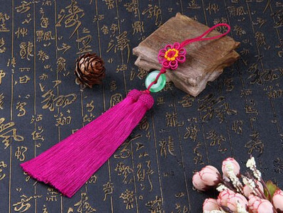 Prívesok do auta s dvojitým strapcom, šperky, doplnky, závesný strapec, ľadový hodváb, závesný nefritový strapec, dekorácia miestnosti, závesný hrot.