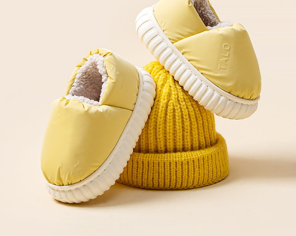 Tekstilinės namų šlepetės su šiltu pamušalu mergaitėms