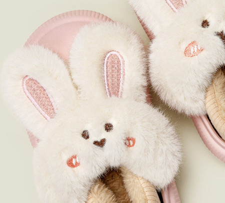 Elegantne dječje papuče s debelom baršunastom postavom